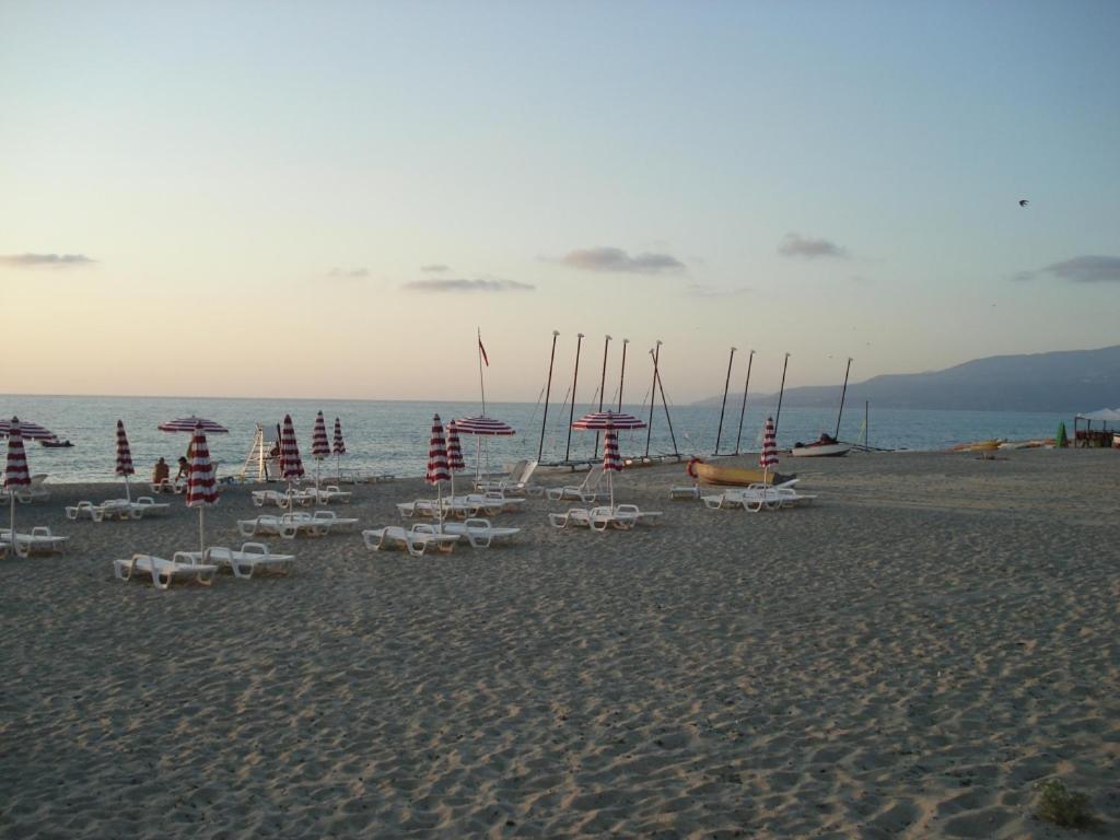 Apartamento Sonia Pizzo Beach Club Exterior foto